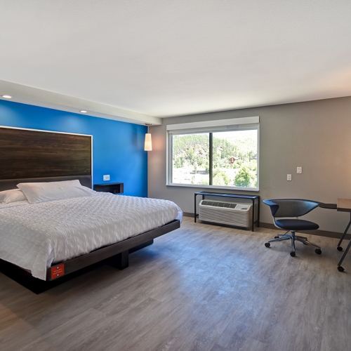 Tru by Hilton King | Deadwood Hotels | Cadillac Jack's Gaming Resort